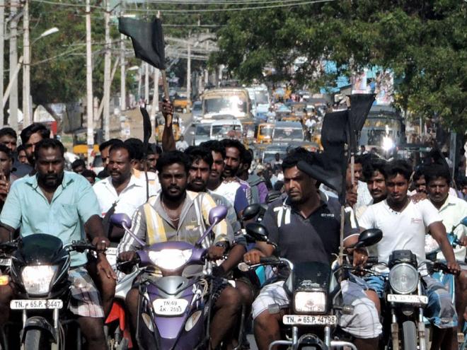 77fishermenreleasedfromsrilankanjail
